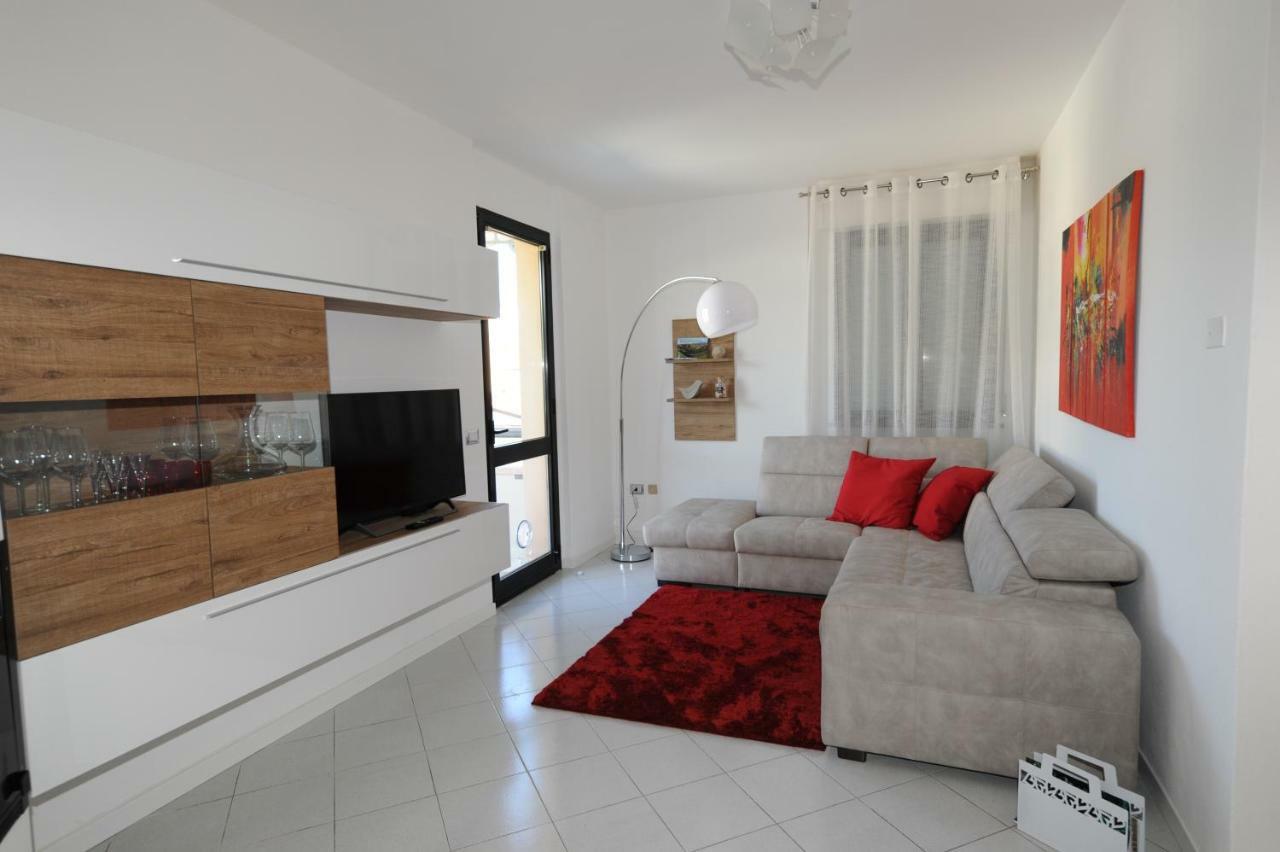 Sun Terrace Appartment Lucca Buitenkant foto